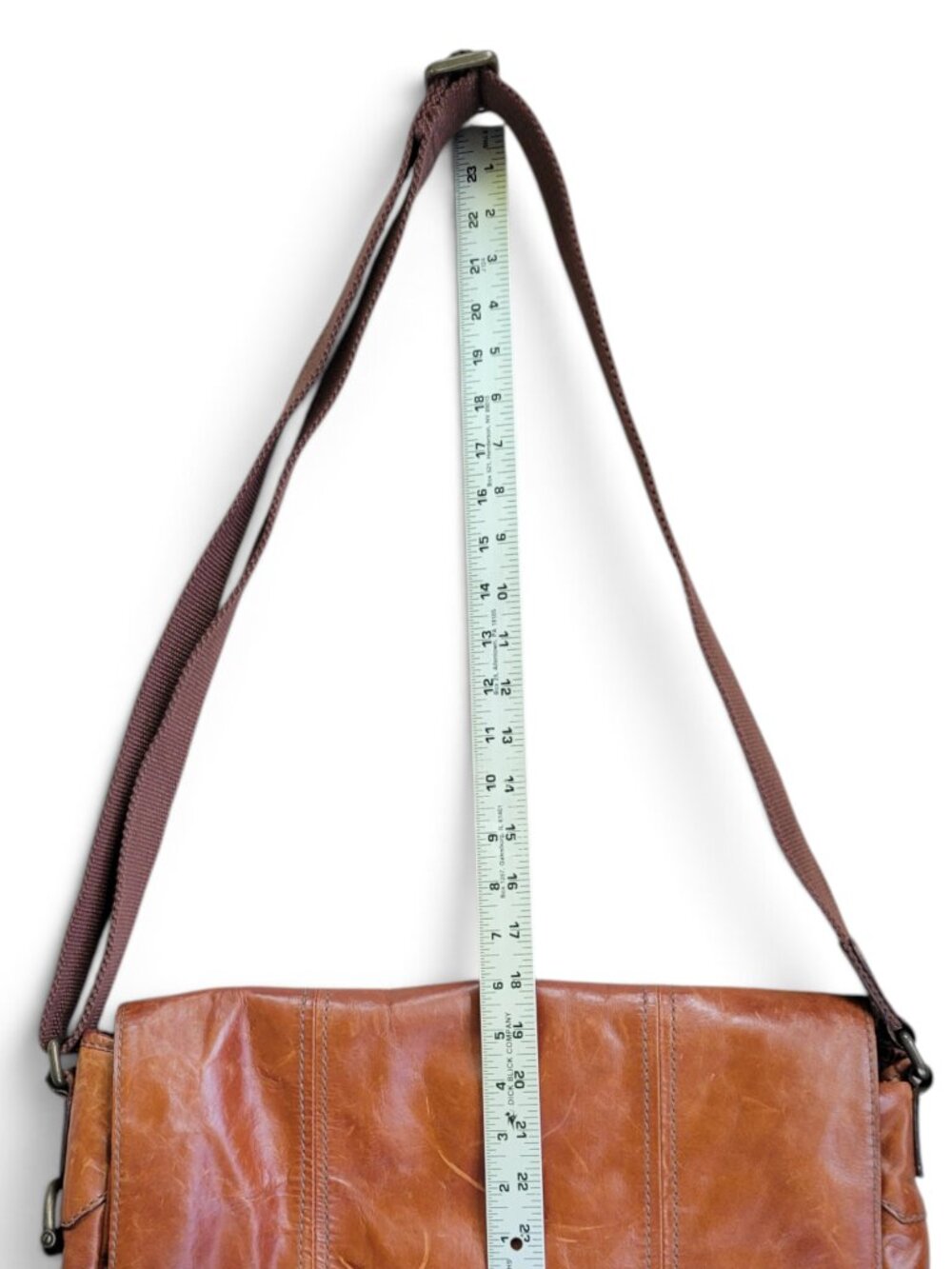 Fossil Cognac Brown Leather Messenger Bag with Adjustable Strap and Pockets - Picture 15 of 16